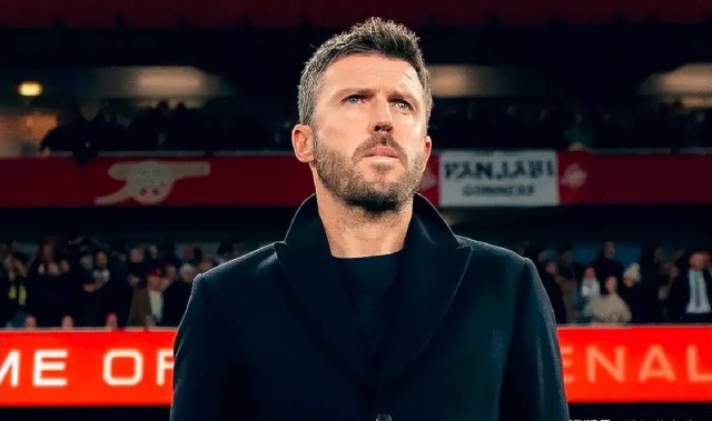 曼联赢球后迎来1好1坏2消息：卡里克有望转正，后防大将受重伤