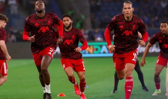 欧冠耻辱夜！利物浦0射正遭碾压，安菲尔德奇迹还能再现吗？