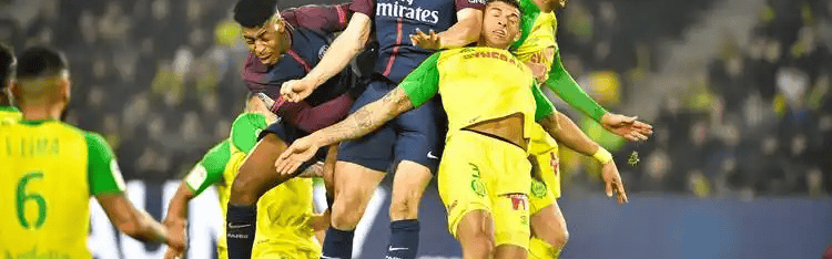 爆文标题：法甲028焦点！洛里昂10场不败冲欧，南特保级死磕+伤病缠身，比分锁定