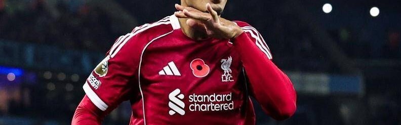 法甲为巴黎开绿灯惹众怒，利物浦残阵远征遭遇以逸待劳，欧冠卫冕冠军靠场外优势赢在起跑线？