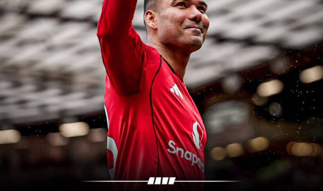 卡塞米罗离开曼联时间官宣！首份正式报价曝光，投奔小贝搭档梅西