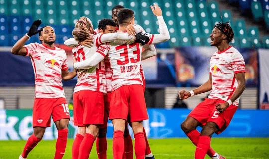 德甲保级VS争四：圣保利残阵死守VS莱比锡客场破局