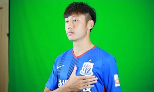 德转官宣！德甲狼堡将砸出700万欧元转会费，从申花买走徐皓阳被辟谣