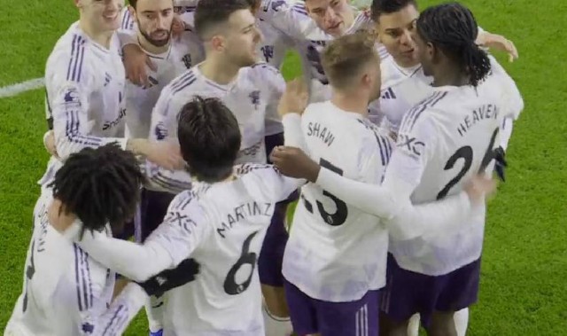 英超争四格局突变：曼联反超切尔西，黑马布伦特福德进入前五，六队仅差3分