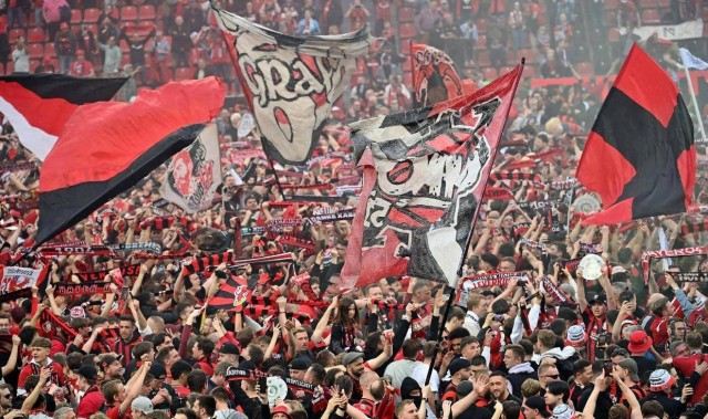 欧冠生死战！德甲豪强勒沃库森VS英超劲旅纽卡斯尔联，这场“进球大战”谁能笑到最后？