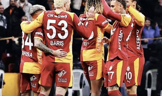 1:0！欧冠爆大冷，利物浦再输土超冠军，进八强受阻，望主场翻盘